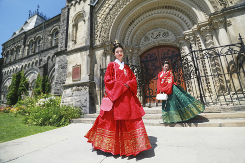 hanfugallery: Traditional Chinese fashion in Ming dynasty style, Toronto Hanfu Club.