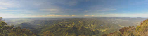 freehughippie:  matthew-korodi:  Mt Warning summit, 1.9km above sea level  Click on it though :0 