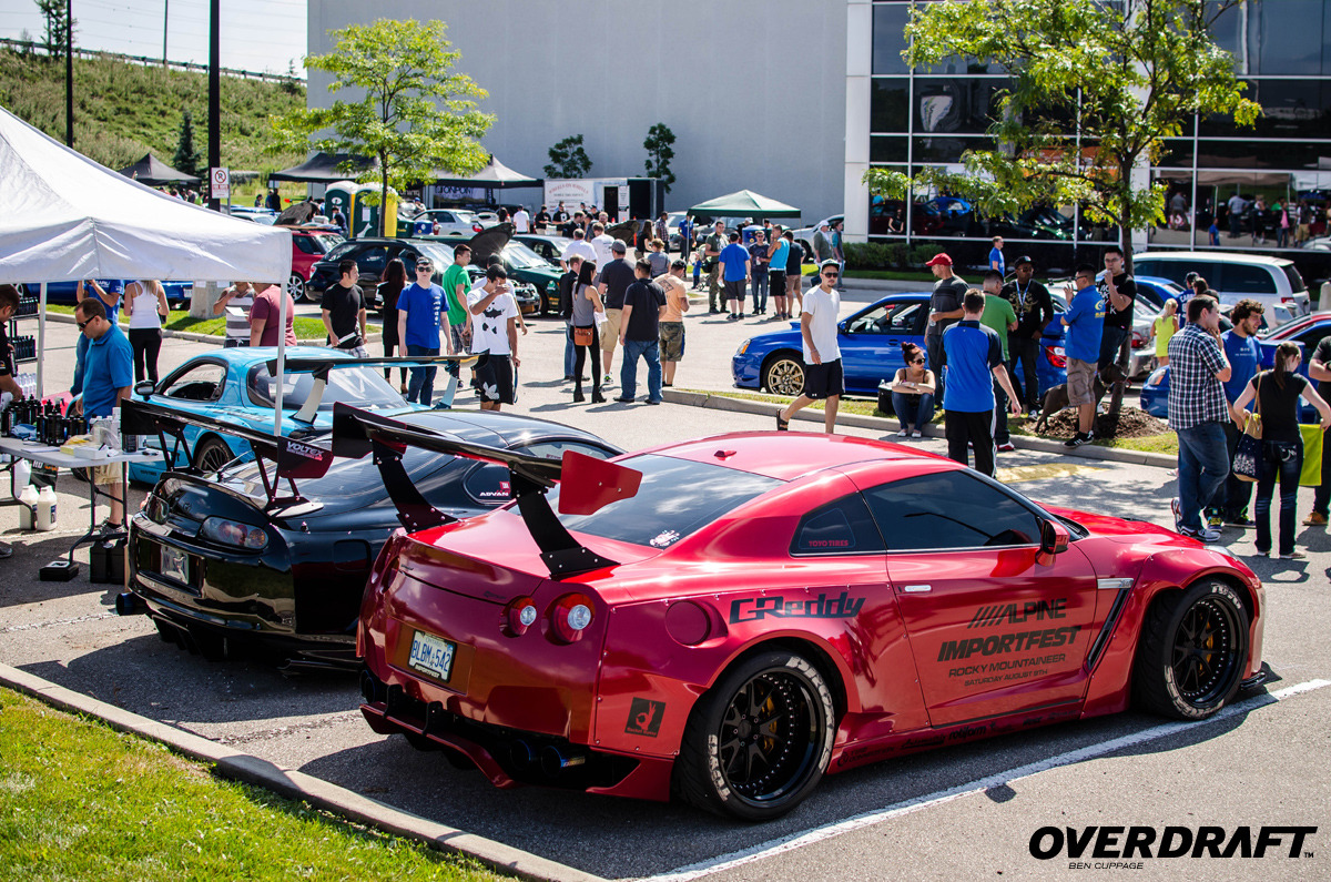 radracerblog:  Nissan Skyline GT-R &amp; Toyota Supra A80