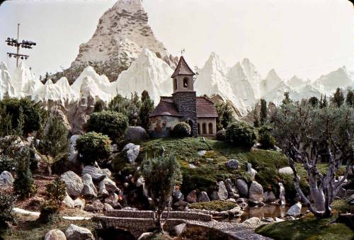 gameraboy: Disneyland’s Storybook Land, 1966, via Gorillas Don’t Blog