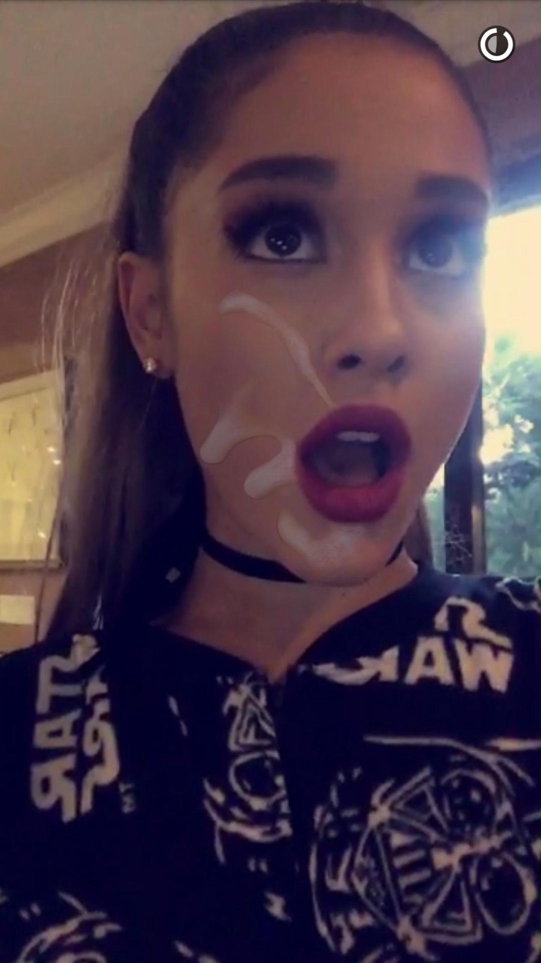 addictedcelebrityfakes:  Arianna Grande