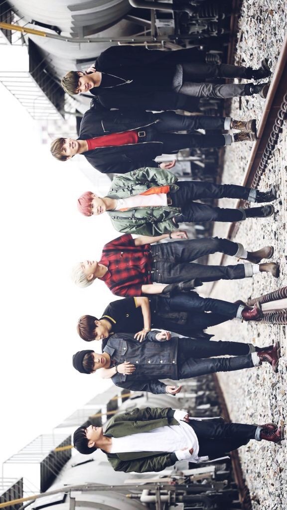 kpopperotp12:  Bts wallpapers/lockscreensRequested by @numberonecatcoffeeThanks for
