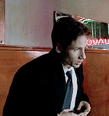 kane52630: stellagibson:  Fox Mulder + FBI badge  Don’t forget the best one…