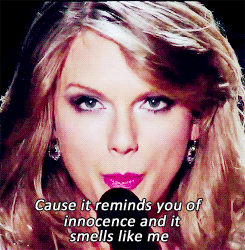scarletletterswift:  “But you keep my old scarf from that very first week‘Cause it reminds you of innocence and it smells like meYou can’t get rid of it ‘cause you remember it all too well.” 
