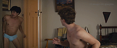 el-mago-de-guapos:  Craig Stott &amp; Ryan Corr  Holding the Man (2015) 