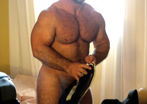 buffbeefybear:  Roomservice 