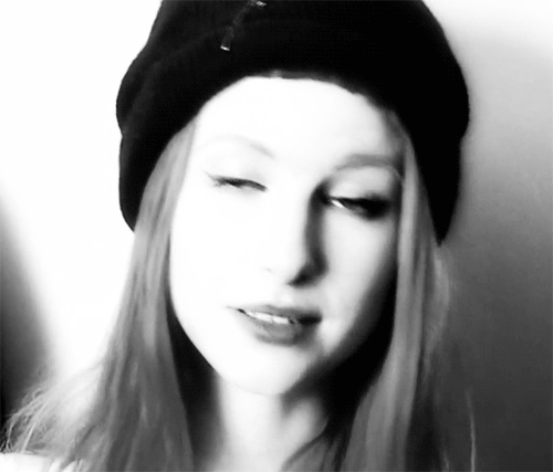 parasexualss:  she’s so perfect 
