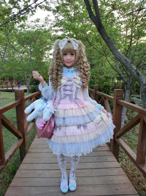 pastelfairytears:  totemo-kawaii—ne:  Chocolat á la Mode 