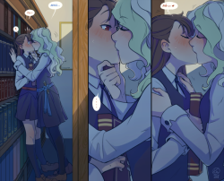 ticcytx:Hidden kisses