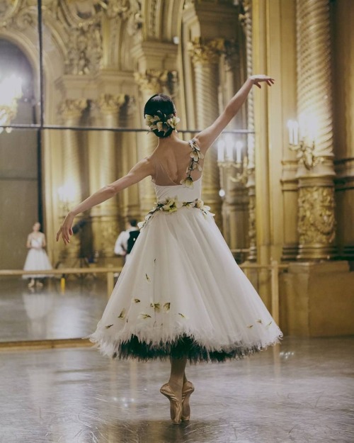 strechanadi:Paris Opera Ballet in new Chanel...