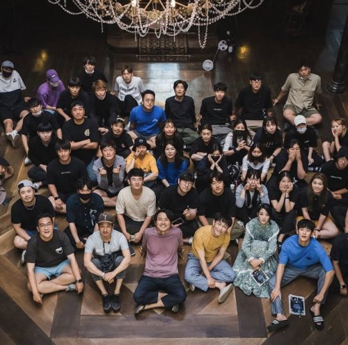 KUDOZ TO EVERYONE BEHIND THIS DRAMA AND THANK YOU FOR CREATING A MASTERPIECE