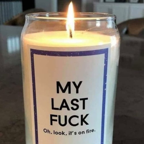 omghotmemes: I like candles