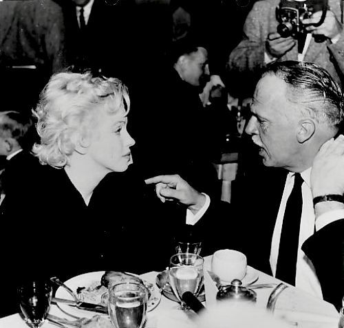 alwaysmarilynmonroe:  Marilyn in 1956. 