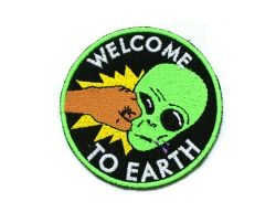 ufo-the-truth-is-out-there:  Welcome to Earth patch: seller unknown 