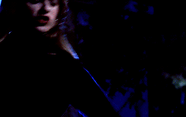 saraheliza:  GIF MEME☆ anonymous asked: buffy summers + 14. night and day ☆