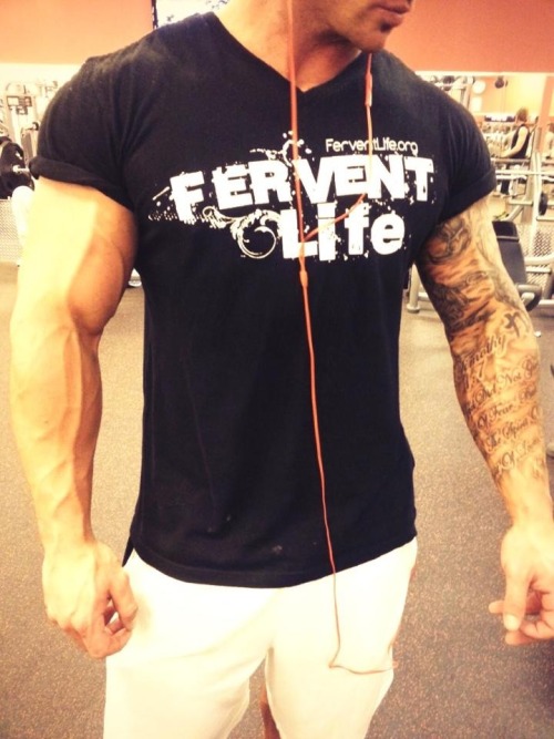 musclepla:Gary Taylor: The sexiest mother-fucker on the planet!!
