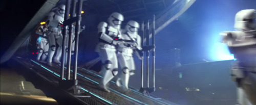 XXX v3lhaco:    Star Wars: The Force Awakens photo
