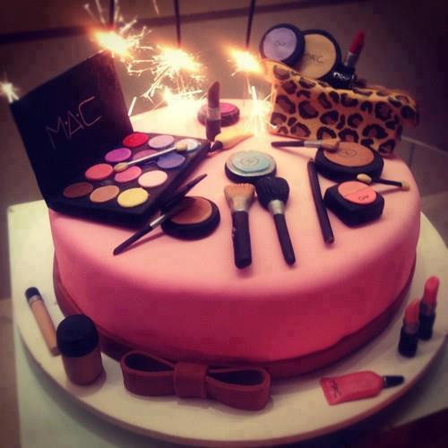 flawors:  rsoses:  radiaterosy:  ♡ more posts like this here ♡  rosy, rosy, rosy  ♡rosy/bubblegum blog♡ following back similar xx 