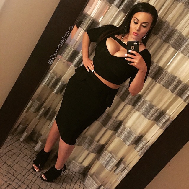 laura-martinez-art:  extremebodiez:  Qweenie Martens  Beautiful Busty Baddie  DAAMNNN