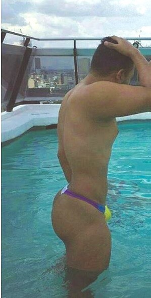 dude thongs