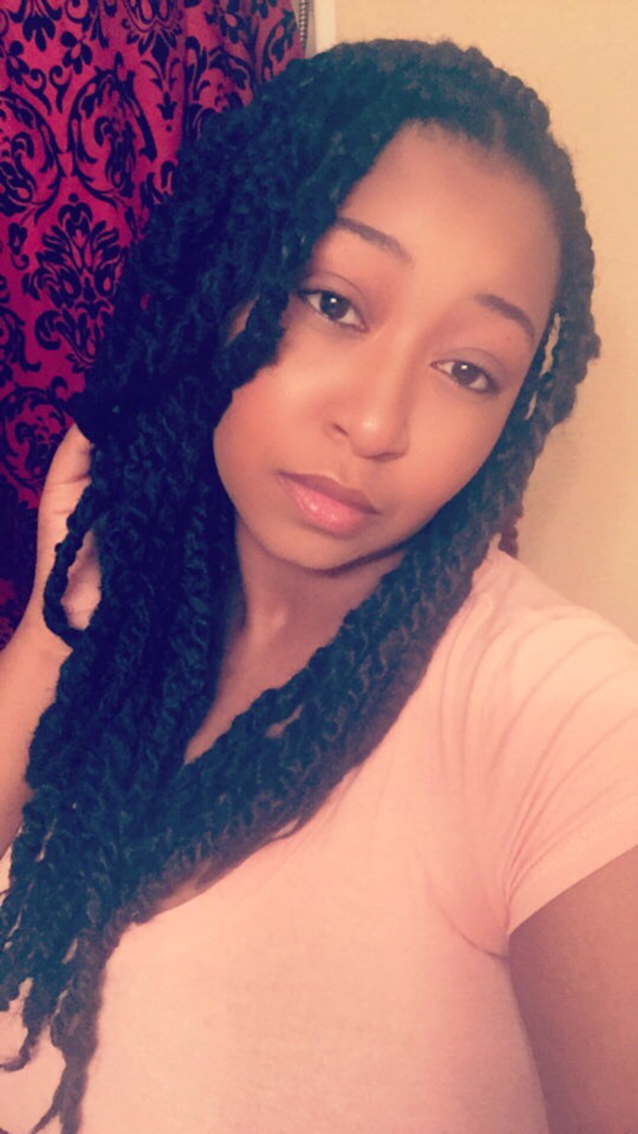 dashofcreme:  6 selfie challenge! Tagged by @lumberjackmack &amp; @hood2go 😄