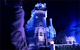 pariztexas:    I know you play mysterious and aloof just to avoid getting hurt. And