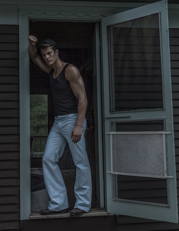 rufskin:EIAN SCULLY from SOUL ARTIST MANAGEMENT in RUFSKIN by HAROL BAEZ for OUT
