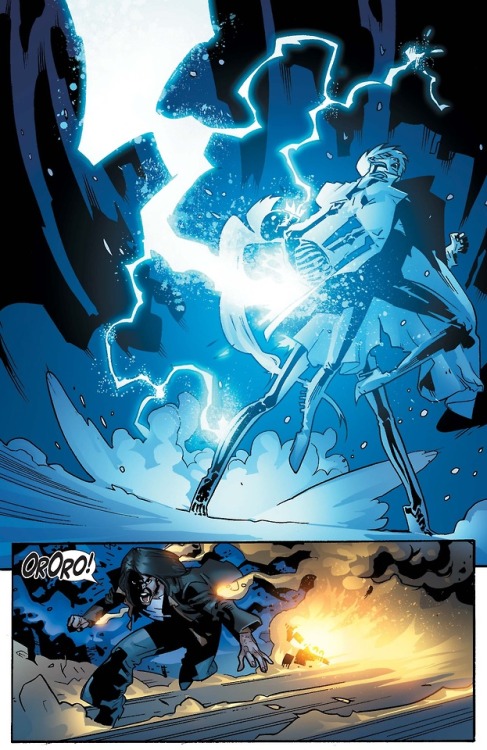 Storm vs. Lady Deathstrike.[from Ultimate X-Men (2001) #60]