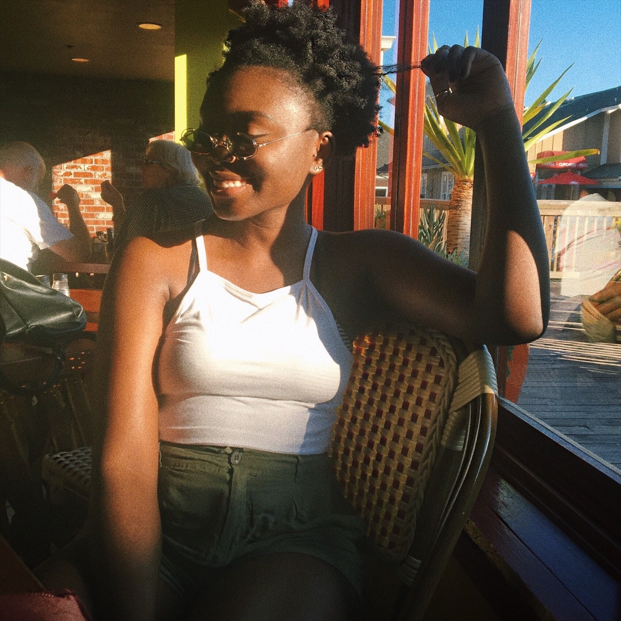 blackoutselfies:  Cameroonian &amp; Congolese gal💛  Ig:afrii_gal
