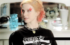 ohpmore: Hayley TV!