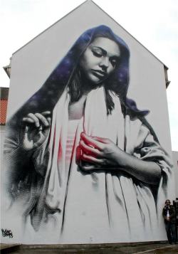 leapwithcrystal:  just-art:  Street Art by