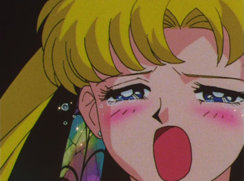 purinsesu-sereniti: usagi tsukino - crying eyes