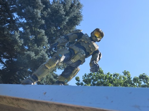 He Fell From The Sky And Just CHILLED.