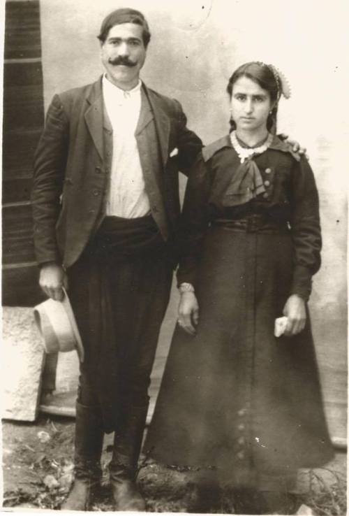 spoutziki-art:Couple from Cyprus, c.1920s