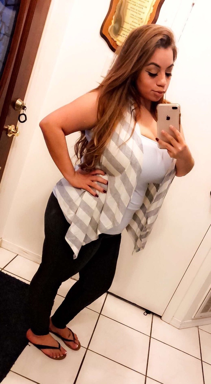 htxsubmits:  She’s pretty asf! Add her if you live in Houston.