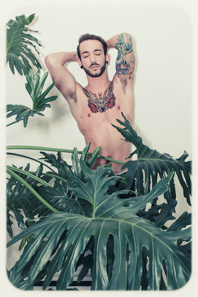 summerdiaryproject:  INDOOR JUNGLE RÉMI DESGAGNÉ PHOTOGRAPHED IN MONTREAL BY TRISTAN