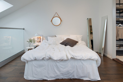 Sex myidealhome:  bedroom loft (via Alvhem)  pictures