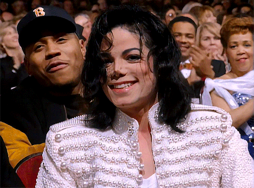 MICHAEL JACKSON At The 35th Annual Grammy Awards (February 24, 1993)