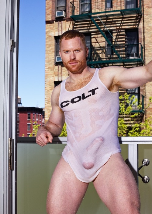 iluv2freeball:  menrmen:  Seth Fornea  http://Iluv2freeball.tumblr.com/archive ♂♂ 