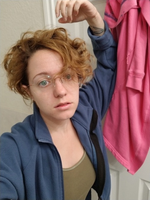 trashfirefallon:  I need a haircut. Ft. Bedhead that will not be tamed