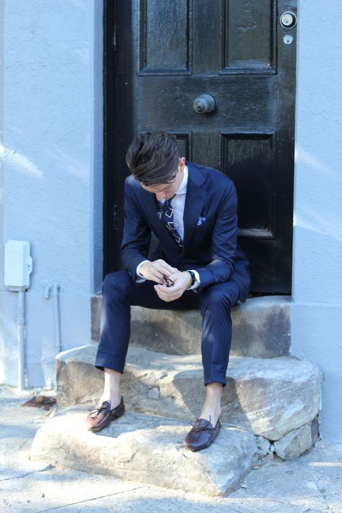 iamoliverjames: PJT navy blue twill and Miserocchi driving loafers.