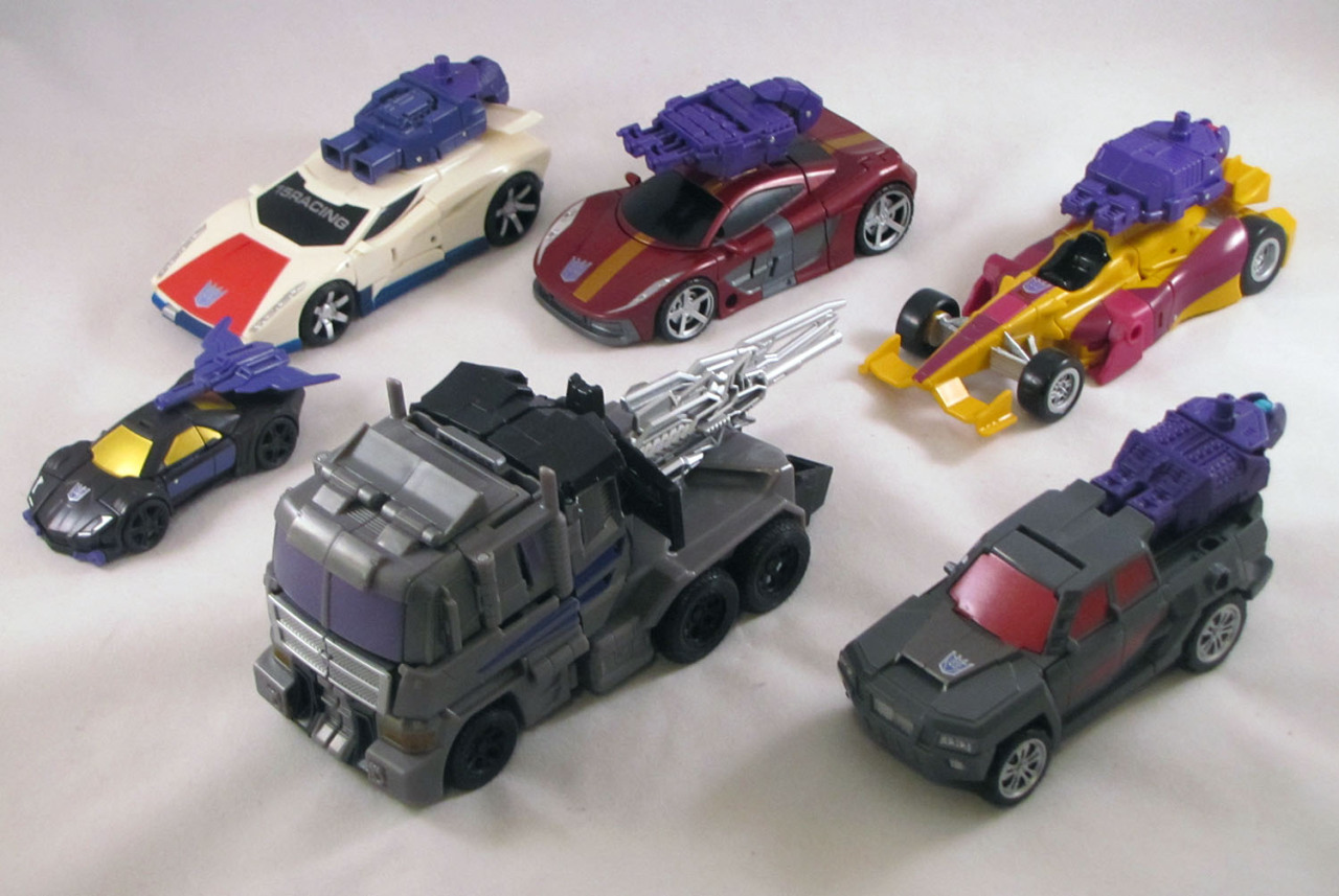 itswalky:  Stunticons!