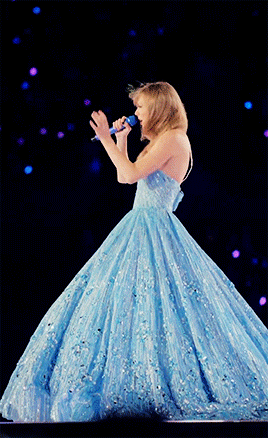 I'm Wonderstruck, Blushing All The Way Home...The Eras Tour Buenos Aires, Argentina