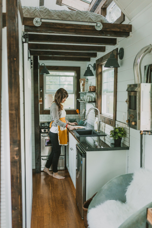 asylum-art:   Heirloom: Custom Tiny Homes on Wheels Heirloom is a recent Oregon based company that specializes in manufacturing custom luxury homes on wheels, allowing you to make home at any place you park it. Each house is custom built with high quality