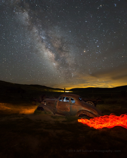 brutalgeneration:  Signs of Life in a Ghost Town (by Jeffrey Sullivan) 