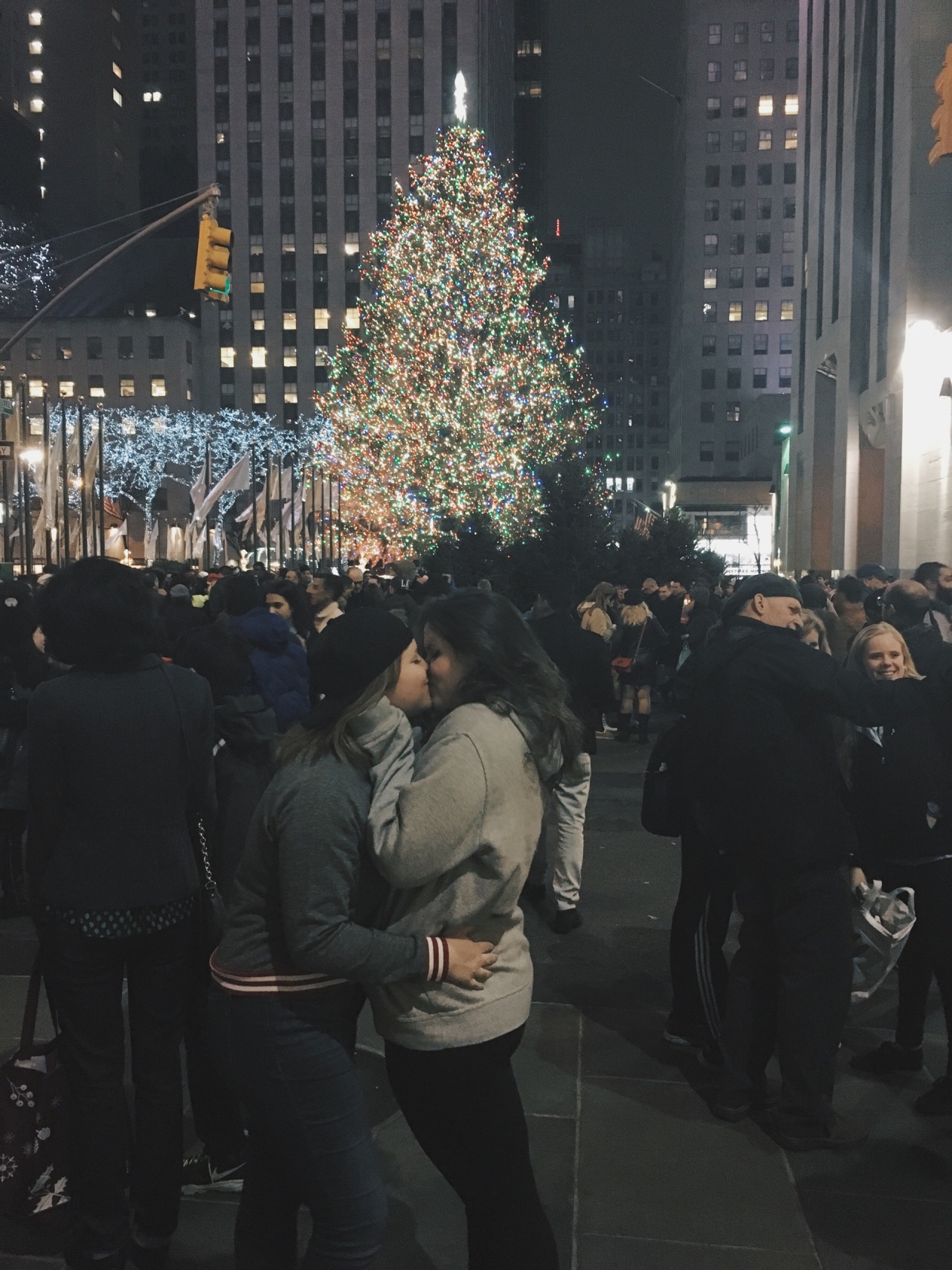 girlcouples:  girls and love