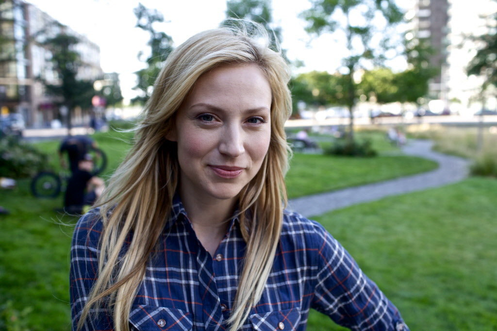 cutegirloftheday:  Cute girl of the day is Beth Riesgraf!