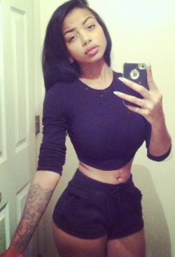 airjxhnie:  …… my favorite model @pattyeffinmayo