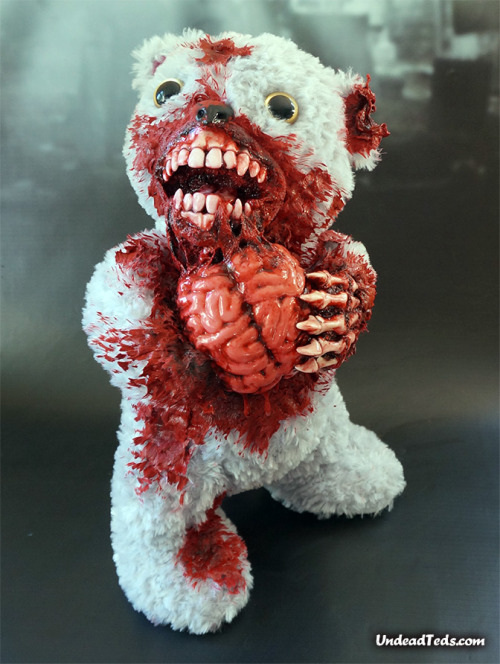 undeadteds:  What’s that coming over the hill? It’s more gruesome UndeadTeds
