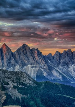 ponderation:  Odle - Dolomiti - View from Plose mountain by gianni-bz 